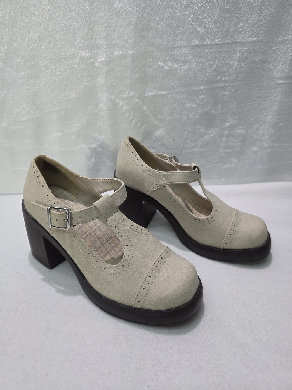 Maurices Cream T-Strap Chunky Heel Pumps - Picture 2 of 9
